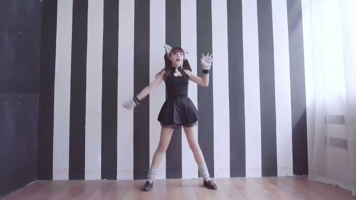beast dance🐾🐾
私は超凶の野獣です(♯｀∧´)