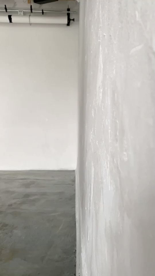 これは是非音量MAXで聴いて頂きたいんですが、、スローモーションで撮った私の尻から…鹿威し…？のような音が鳴ってるの謎すぎません…？