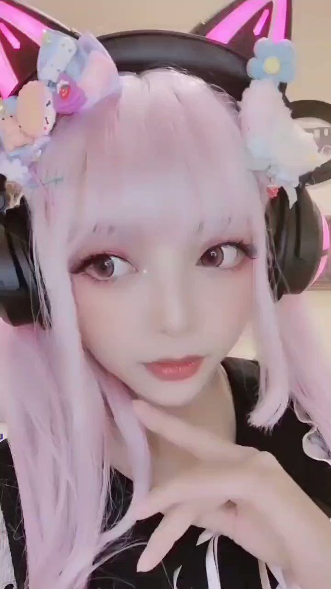 可爱？( ⸍ꔷ͈ᗄꔷ͈⸌)