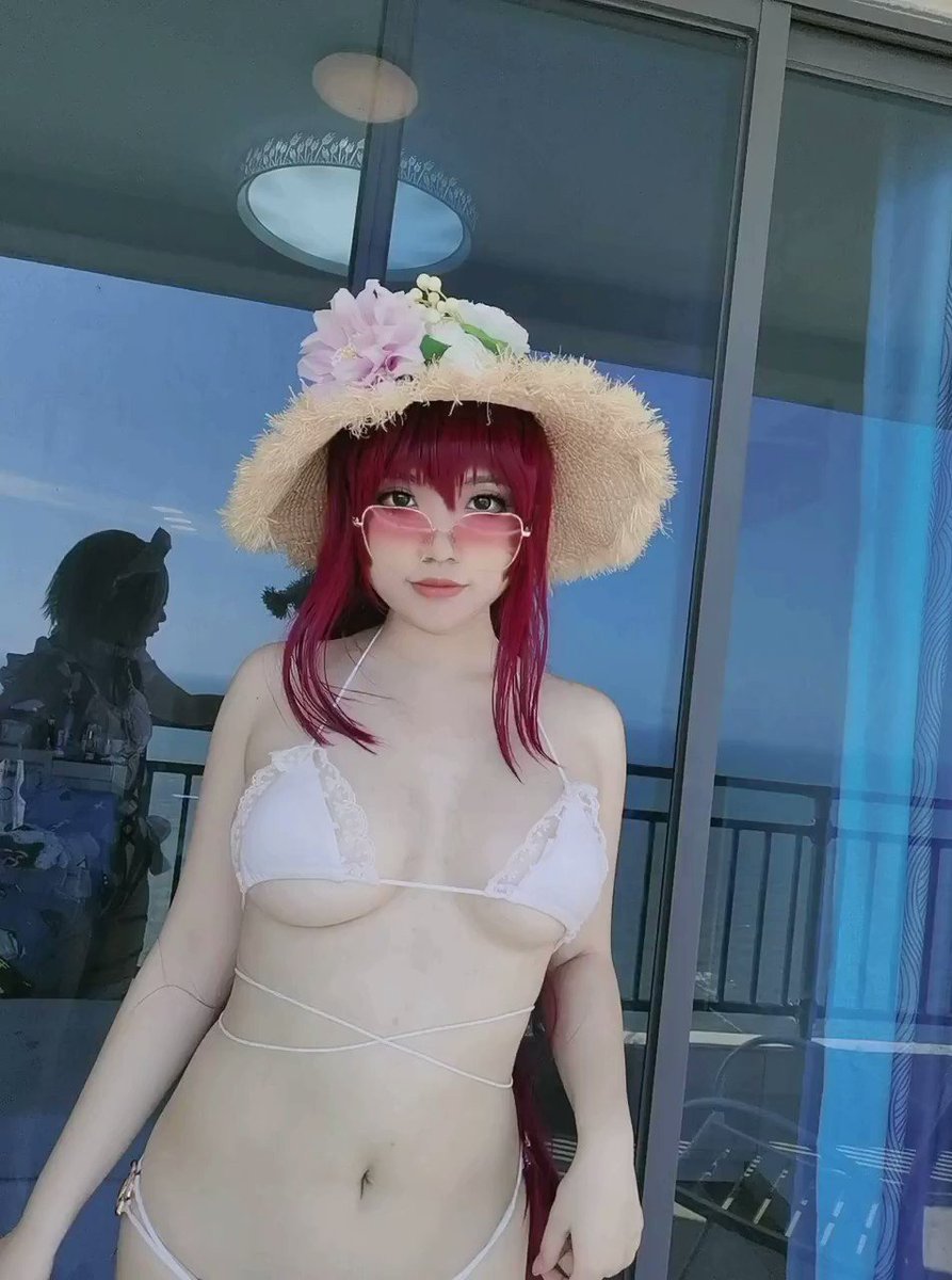 海边拍了絮库夫——
#AzurLane 
难得拍了视频