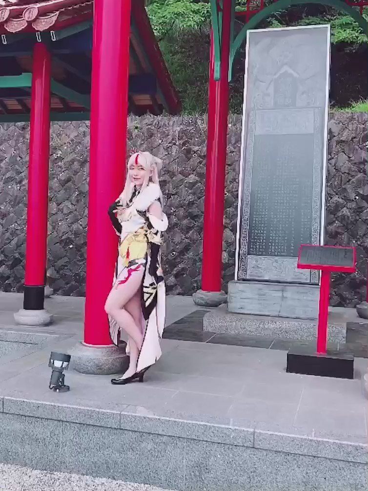 めっちゃゆっくり近づいてくる穂波さんにわろてる動画