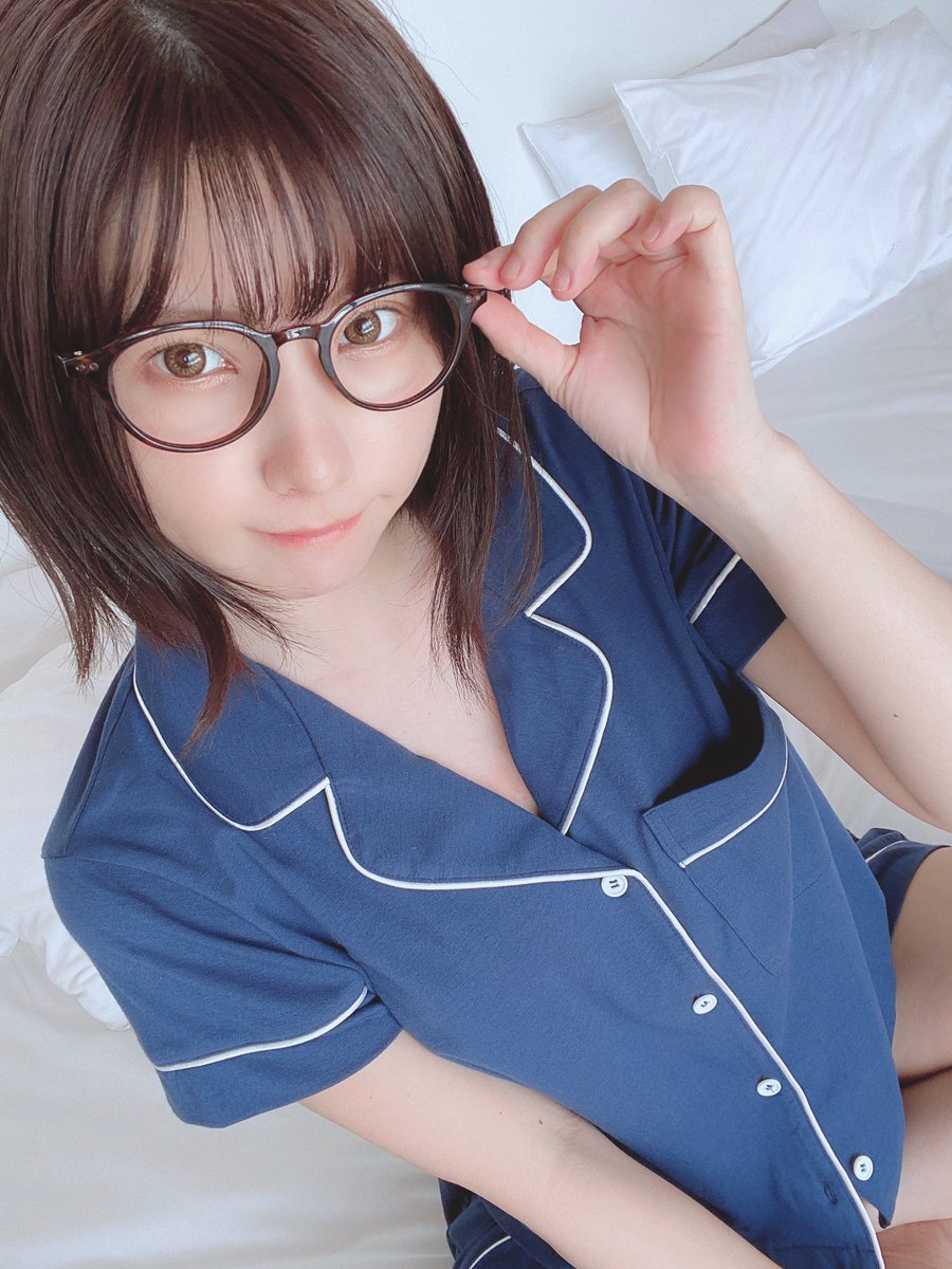 🌸このあと23:30〜

YouTubeで生配信します！
大会前日のシージ練習やるよ(*⁰▿⁰*)

https://youtu.be/zwiAwzCEtyA