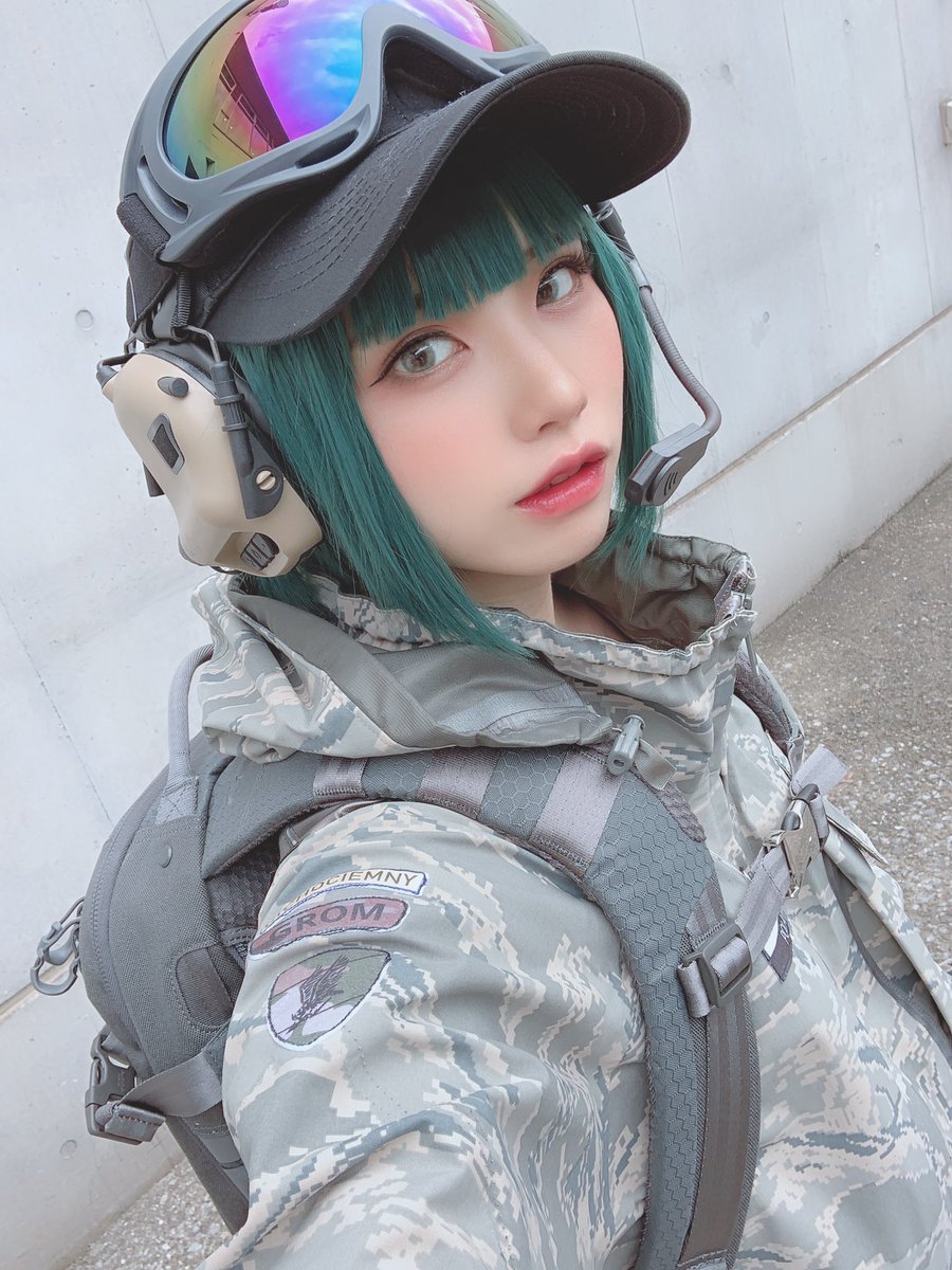 今日はシージ大会当日です！
みんなで練習してきたので絶対勝ちます…！！💪

「えなこりん親衛隊」の応援よろしくお願いします！
▶️https://youtu.be/NMkB0TgvFZk