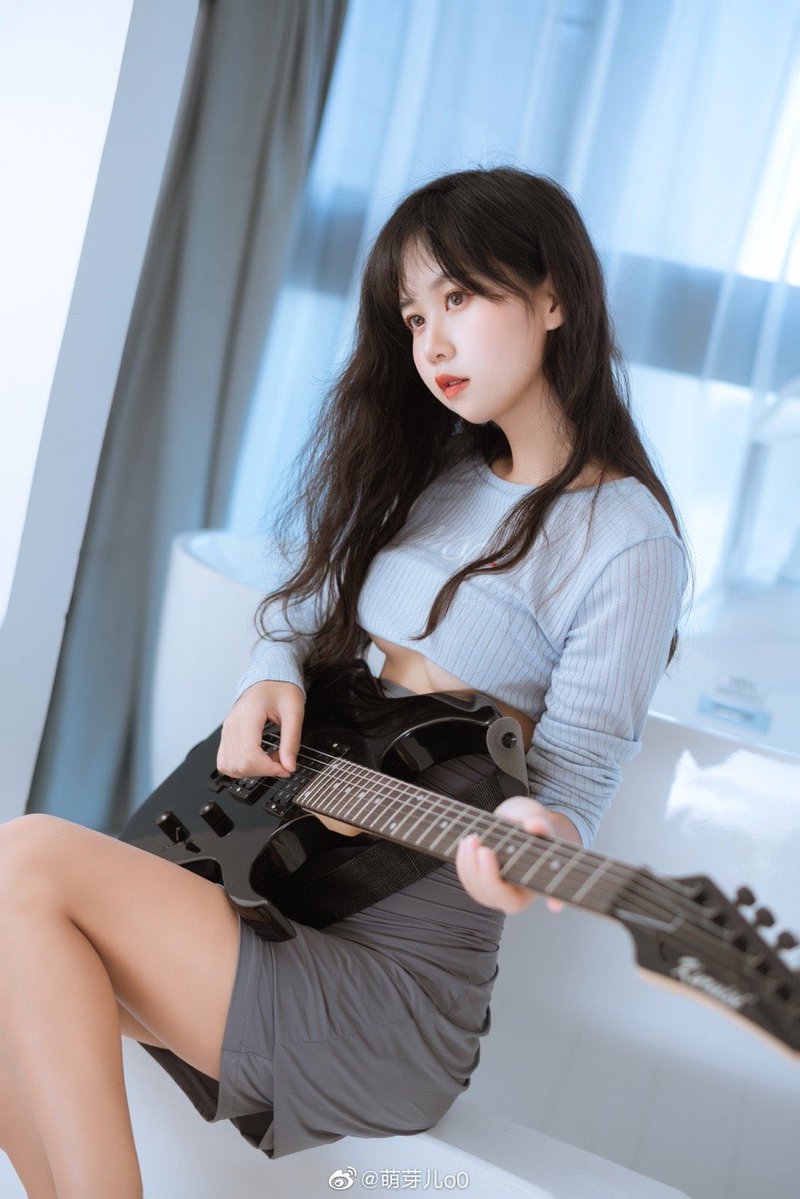 吉他妹妹🥴