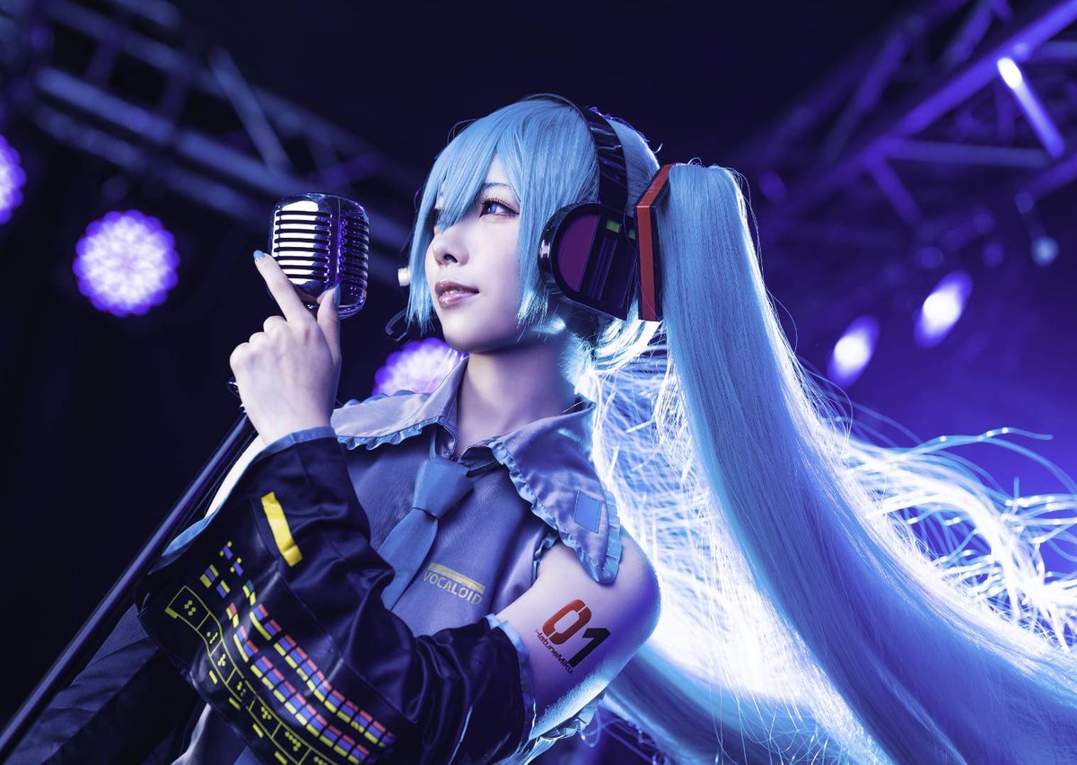 ミクちゃん誕生日おめでとう〜！！！💙
最近バタバタでコスプレ出来てないからまたいっぱいやりたい！
ずっとだいすきです！✨
#初音ミク誕生祭2021