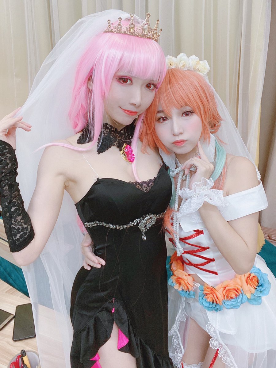 TAKAMORI in wedding dress💕✨⛪️

Calli / @missolivie 
Kiara / @lam_luffy 

#hololive #hololiveEN #callilust #calliop #ArtsofAshes #絵ニックス#takamori