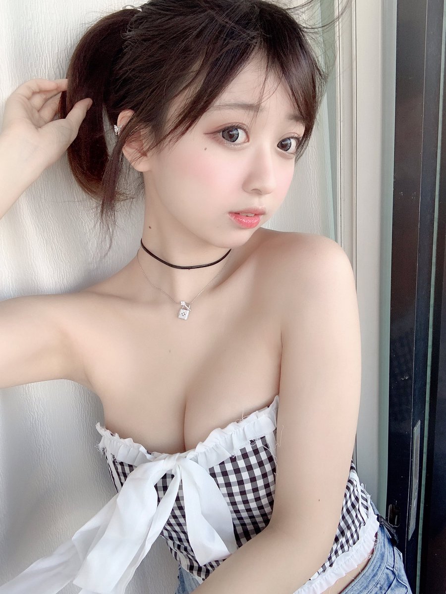 フォロワーさん100万人になりました！！！

🥺嬉しい…！
皆さんのおかげです！💖

これからもよろしくお願いします