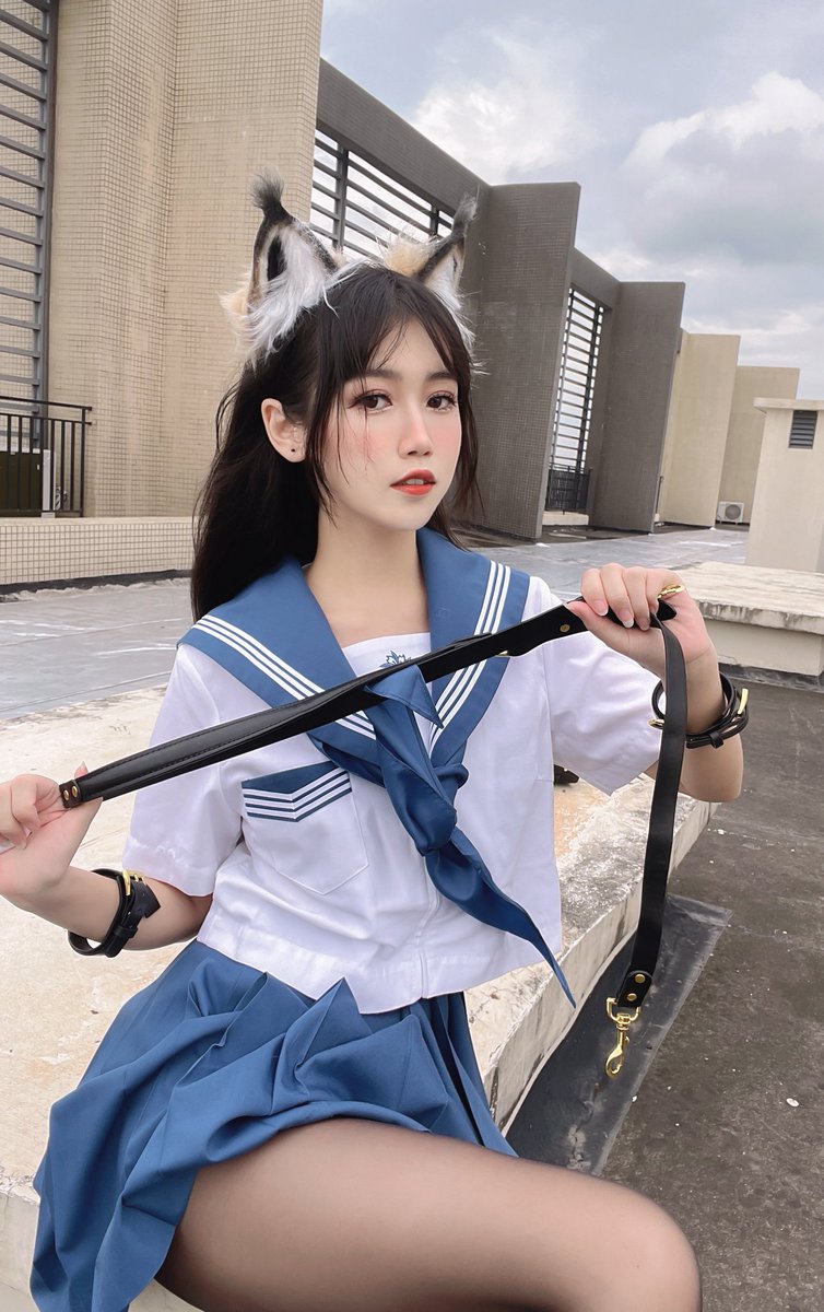 不听话要做惩罚哦，弟弟