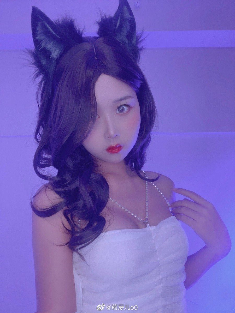 大狗勾跟小猫咪