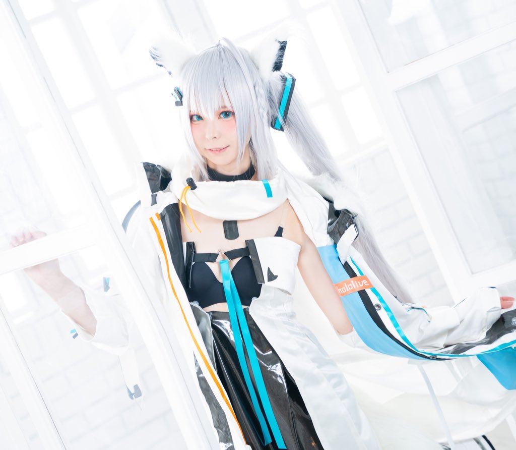 #白上フブキはこの世で1番かわいい
激しく同意！！です！！！！🦊🌽✨