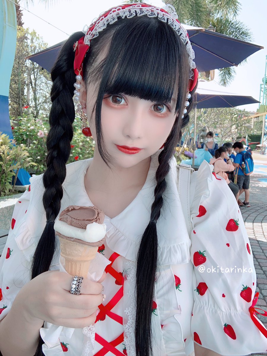 Let’s date💕💕💕