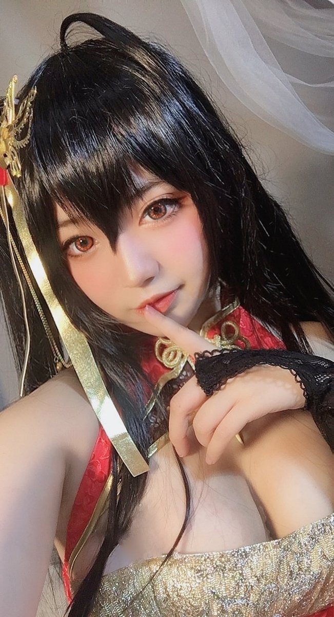 Pinned: 大鳳

#cosplay #cosplayergirl #コスプレ #コスプレイヤーさんと繋がりたい #アズールレーン  #AzurLane #碧藍航線