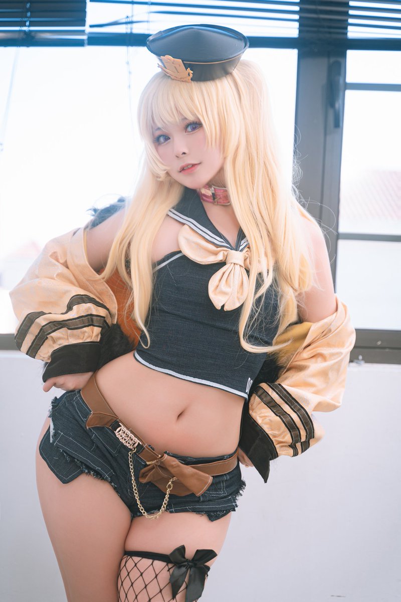 あなたは私のショーツについて何か思うことがありますか？
指揮官はエロいですね～💞