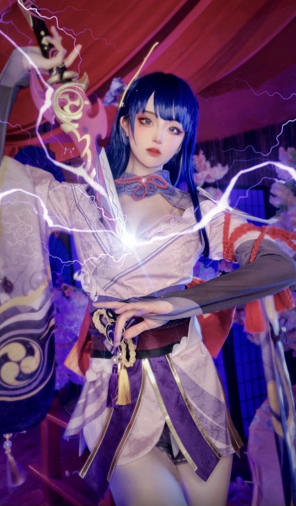 雷鳴がとどろき，瞬く間に消え去る。

#Beelzebul
#原神