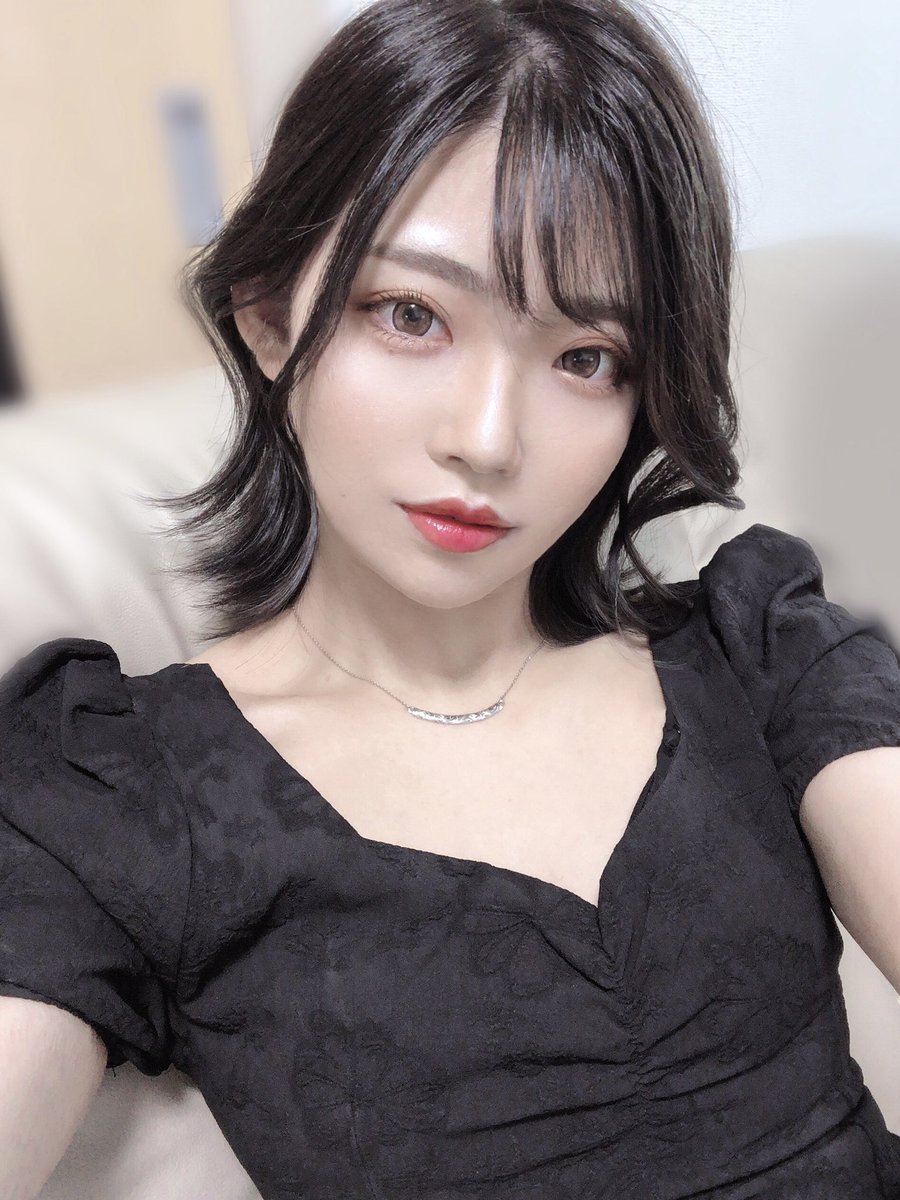 黒しか勝たんな🖤