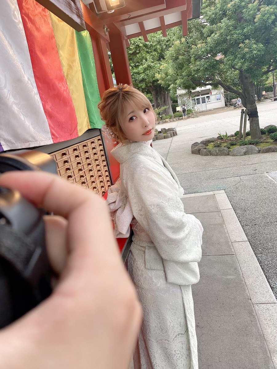 11月13.14日浅草でレース着物撮影会を開催します👘💖(全て個撮)
13日は埋まってしまい、14日はまだ少し空きがあります✨

詳細・予約はDMにて受け付けております💖
よろしくお願い致します✨