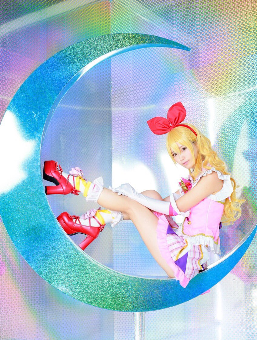 ツイキャスで #アイカツ 20時間連続一挙放送しているよ…！！

穏やかじゃない！！！