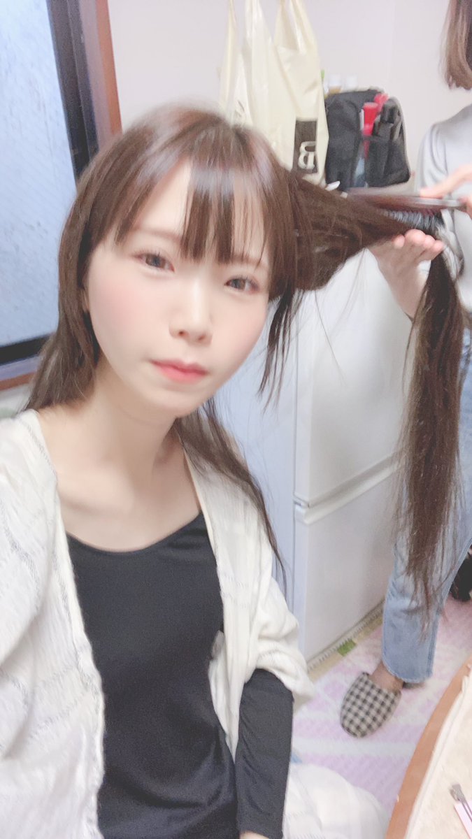 髪の毛とかされている