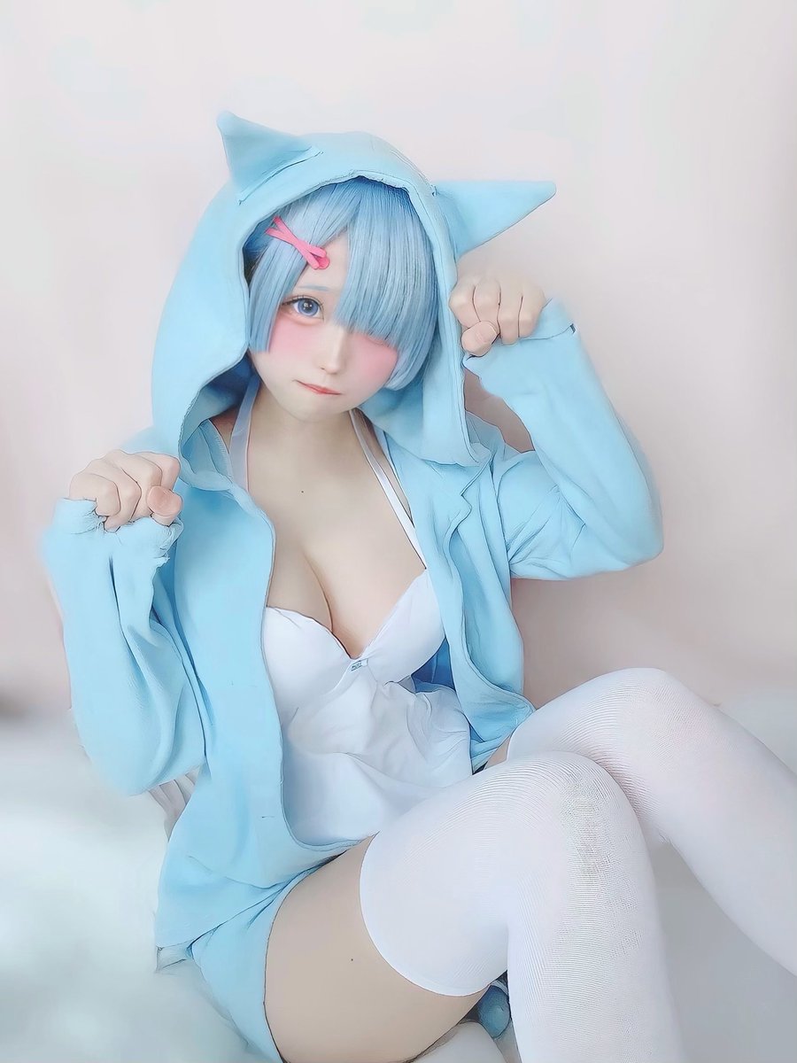 Re:ゼロから始める異世界生活/レム
猫耳パジャマ 🐈💭

◌｡˚✩ Nyanko mode ◌｡˚✩

 #コスプレ #Cosplay