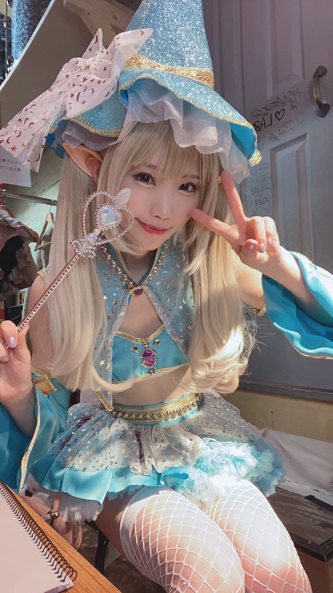 主催ライブ #みらくるぱーてぃー
無事終了しました🎃💕
ありがとうございました！！

最後にお話しした『YouTube6000人で新曲』達成目指してチャンネル登録で応援してね…💕
https://youtube.com/channel/UCs8-LF_8tqCbKX8dER7kiYg

魔女っ子衣装好評で嬉しかった☺️💗
みんなの笑顔が私の元気の源です！いつもありがとう！だいすき💖