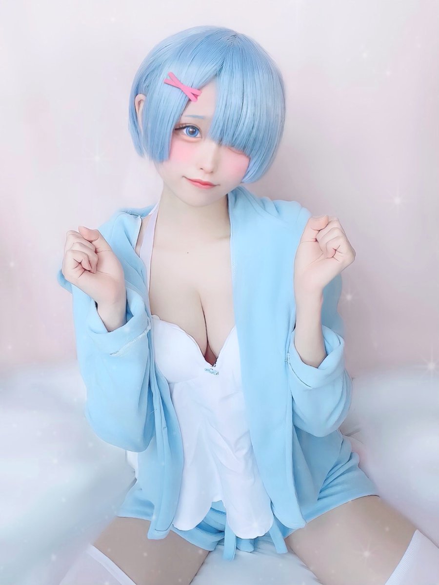 おかえりなさい、スバルくん𓈒𓏸︎︎︎︎*.♡

今日もお疲れ様ですっ!!🤍

 #コスプレ #Cosplay