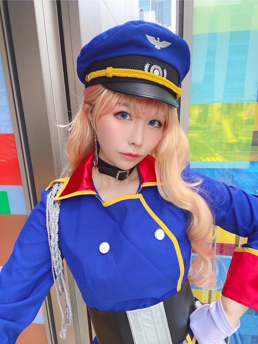 何億光年ぶりにシェリル💖
やっぱり射手座軍服が一番好き☺️💕

ウィッグは神様のお手製✨(@shotac_ )
グラデがまじ神業だった😍