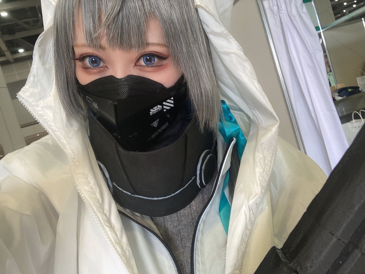 おはようございます！本日も #ゲムマ秋2021 をB06 Keepdry @keepdry88 さんにてお手伝い中です！

ヒバナちゃん記念写真okなのでお気軽にお声がけ下さい🔫❤️
そして #ガンナガン タグで広めてください！